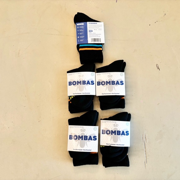Bombas Accessories - BOMBAS NWTBlack Casual Crew Socks Black w/ Stripes XS Comfy Trendy